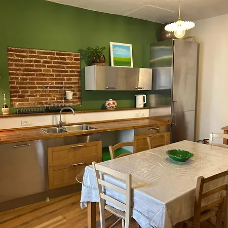 아파트 Frescos House 피사